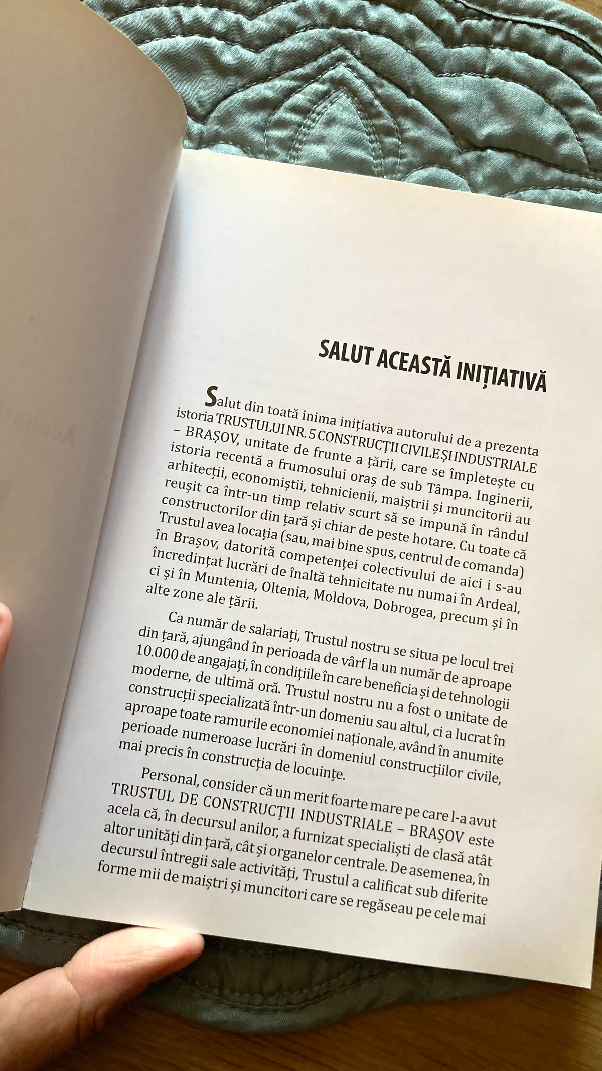 Trustul – fotografie 4