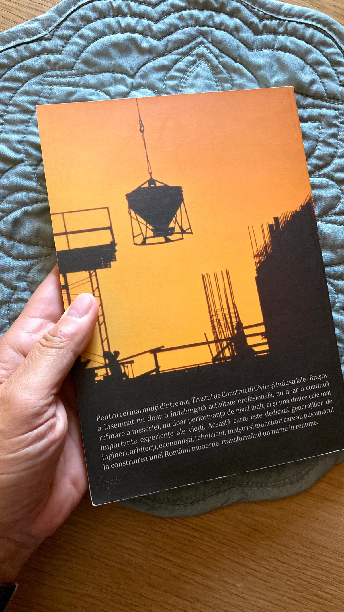 Trustul – fotografie 12