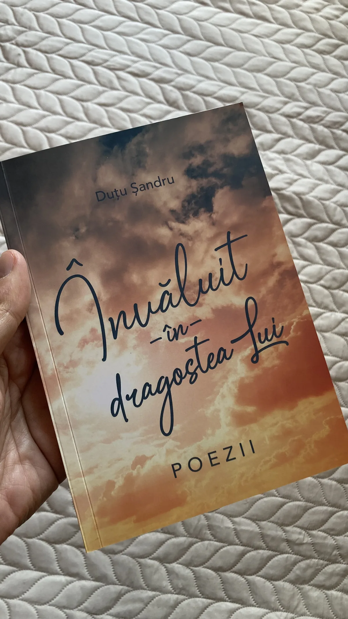 Învăluit în dragostea Lui – fotografie 2